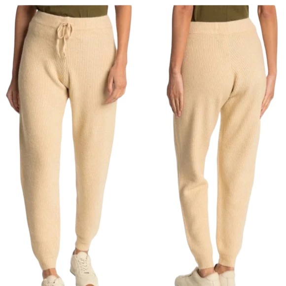 Lulus Pants - Lulus Knit Joggers Size XS Cream